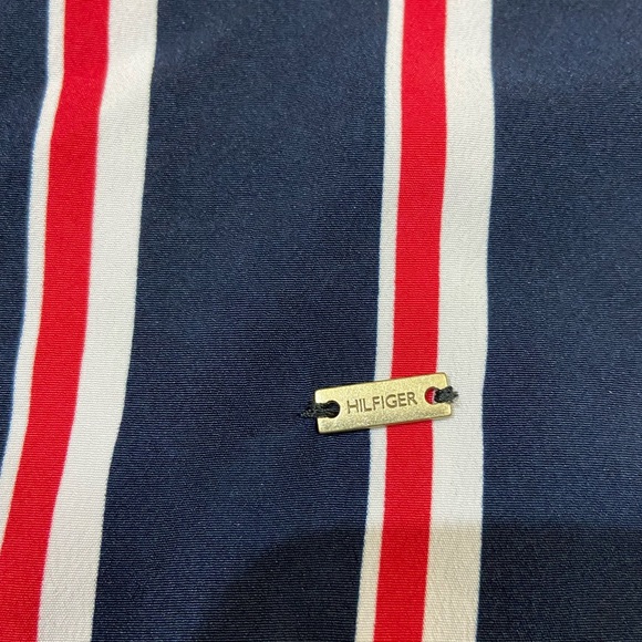 Tommy Top. Size - M - Picture 6 of 6